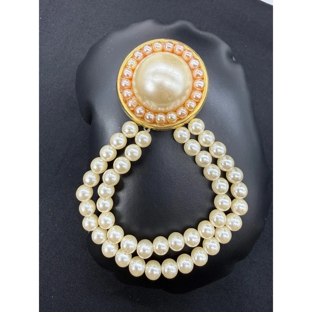 Vintage Classy Gold Tone Faux Pearl Dangle Brooch Cream 90s Statement Pin Gift